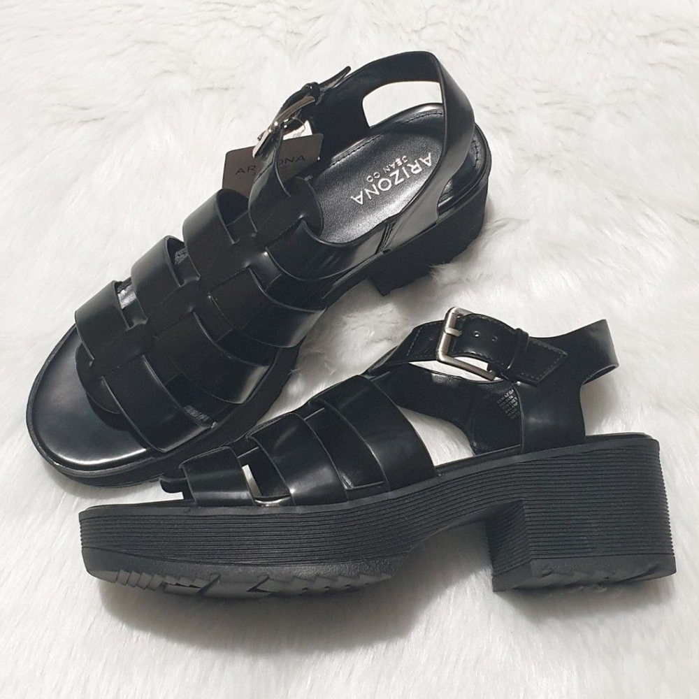 Arizona Black Platform Y2K Strappy Sandals Size 9